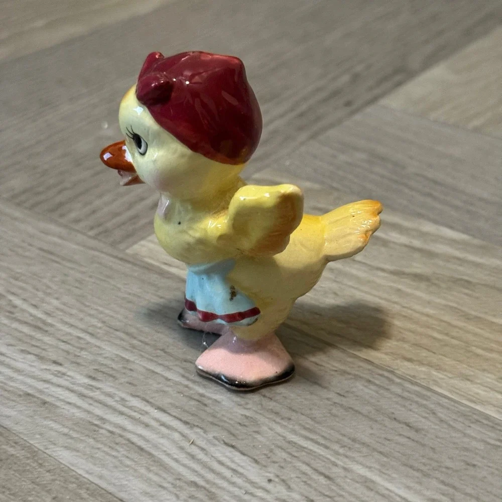 Vintage Anthropomorphic Duck Figurine Japan Hand Painted Collectible Bird‎